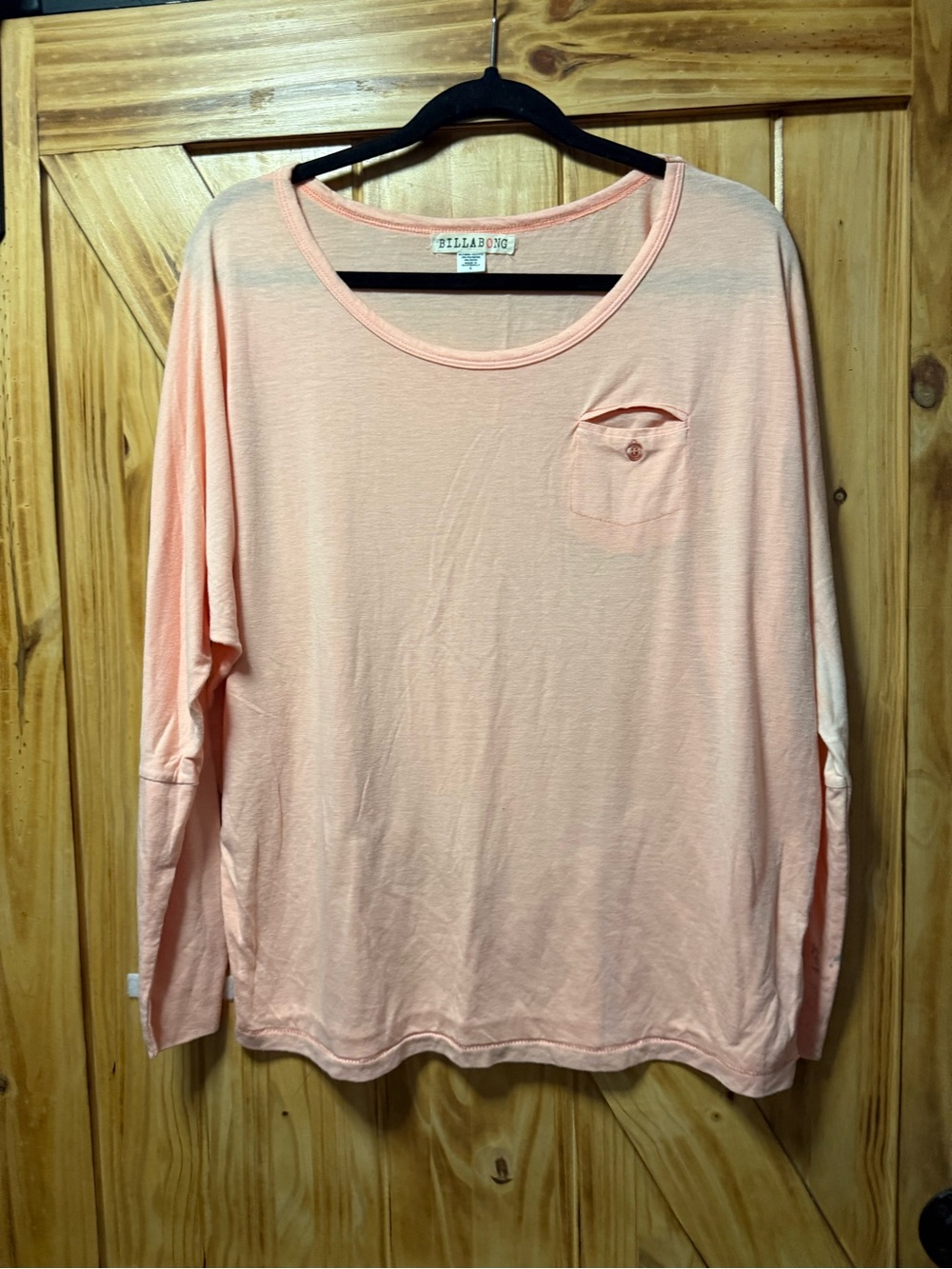 Billabong Peach Long Sleeve Scoop Neck Top